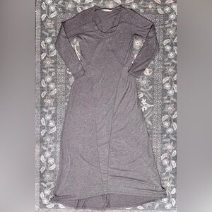Athleta Weekender Long Sleeve Maxi Dress in a heathered purple-gray